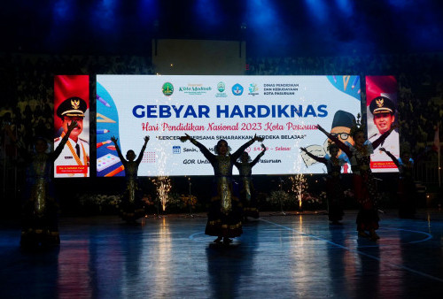 Gus Ipul Rayakan Puncak Hardiknas dengan 2.500 Pelajar Se-Kota Pasuruan 
