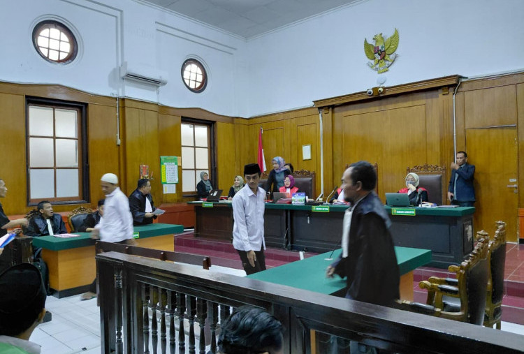 Curi Pipa AC Pos Polisi yang Terbakar Saat Demo, Dua Pemuda Divonis 6 Bulan Penjara