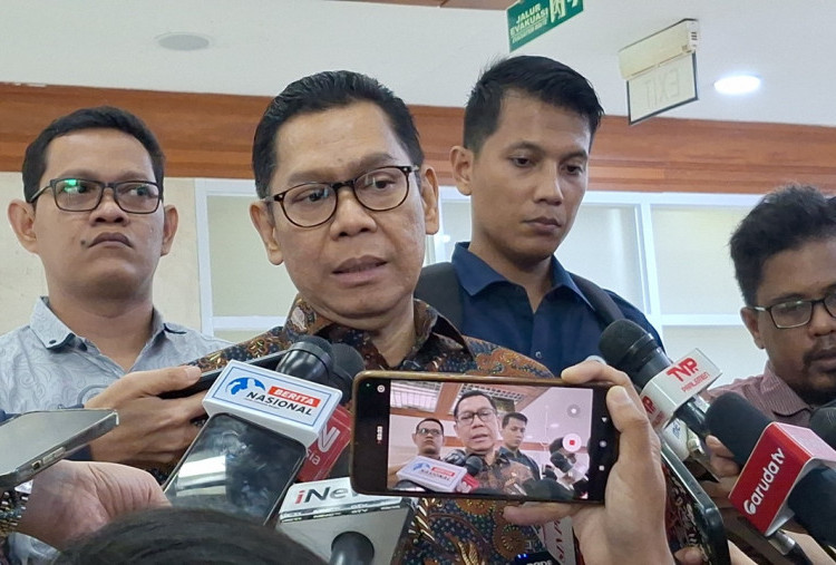 Komisi III DPR Setujui Adies Kadir Jadi Calon Hakim MK