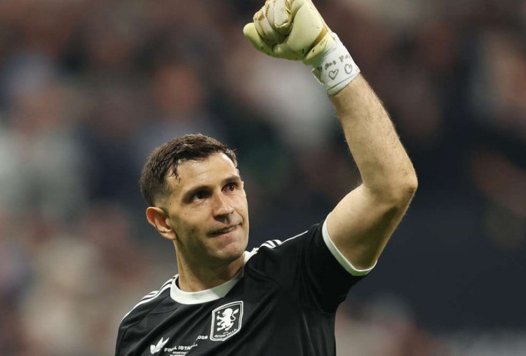 Chelsea Sepakat Datangkan Emiliano Martinez dari Aston Villa