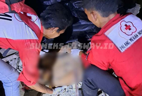 Tukang yang Tertimpa Bangunan Sekolah Belantai 3 Baru Sehari Bekerja