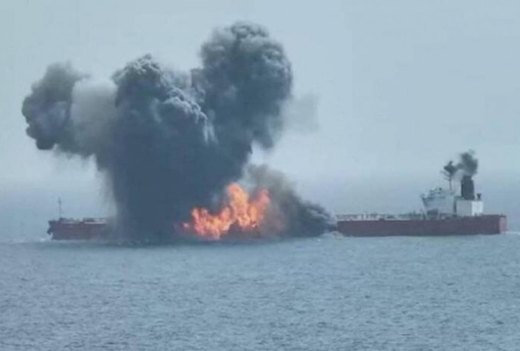 Selat Hormuz Memanas Lagi, IRGC Tembaki Kapal Tanker yang Melintas