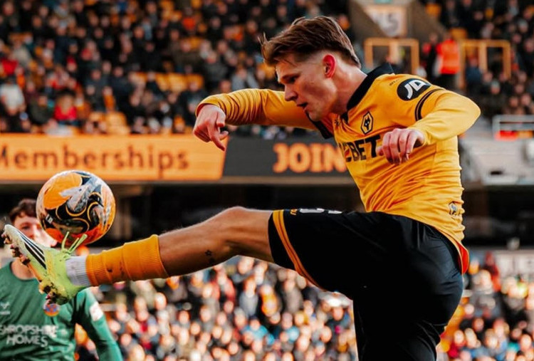 Wolves Siap Lepas David Moller Wolfe? AS Roma Jadikan Bek Norwegia Target Utama