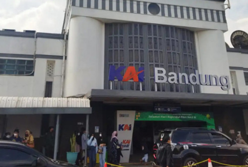 Info Mudik: Stasiun Bandung Mulai Dipadati Pemudik, Ribuan Tiket Terjual
