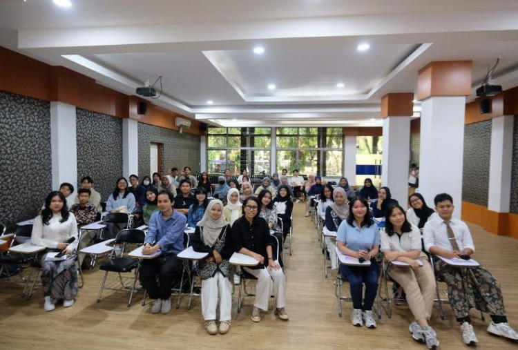 HELP! by ChangeLab: Inisiatif Mahasiswa UB untuk Kesehatan Mental
