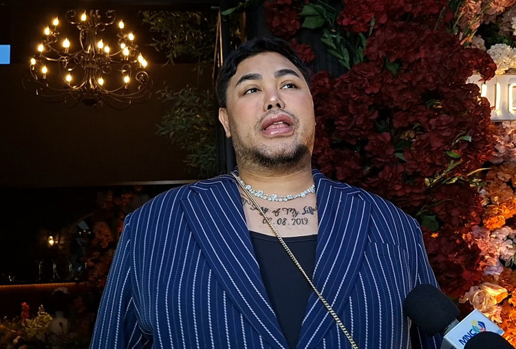 Niat Mulia Ivan Gunawan Jelang Haji, Pulang Cuma Bawa Satu Koper, Sisanya Disumbangkan
