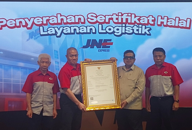 Sambut Ekosistem Halal Indonesia, JNE Resmi Bersertifikat Halal untuk Layanan Logistik