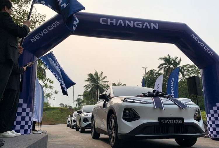 Serah Terima Unit 40 Unit Pertama, Changan Ungkap Harga Resmi 2 Varian Nevo Q05