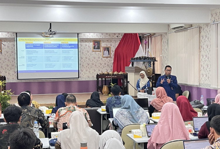 Pemerintah Luncurkan Rumah Pendidikan, Gabungkan 5 Platform Sekolah dalam Satu Aplikasi