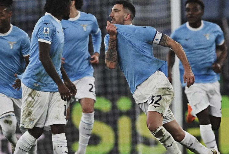 Lazio vs Genoa 3-2, Drama Injury Time dan Penalti Danilo Cataldi Selamatkan Biancocelesti