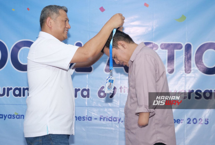 “Momen sederhana ini menjadi pelengkap manis dalam usia Asuransi Astra yang ke-69. Kami datang untuk berbagi, tetapi justru pulang dengan banyak pelajaran berharga. Visi peace of mind yang kami junjung terasa semakin nyata saat dijalani bersama. Semoga langkah kecil ini menjadi awal perjalanan yang penuh harapan serta inspirasi,” ujar Maximiliaan Agatisianus, President Director Asuransi Astra.