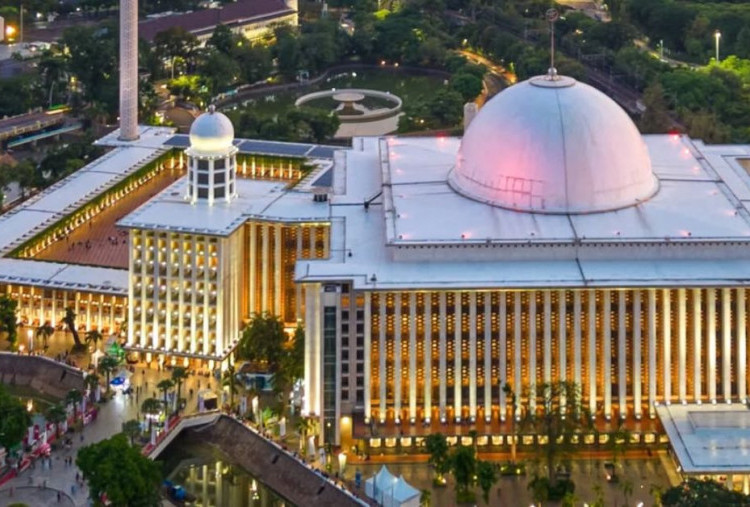 Masjid Istiqlal Sediakan Hotel Gratis untuk Musafir Selama Ramadan 