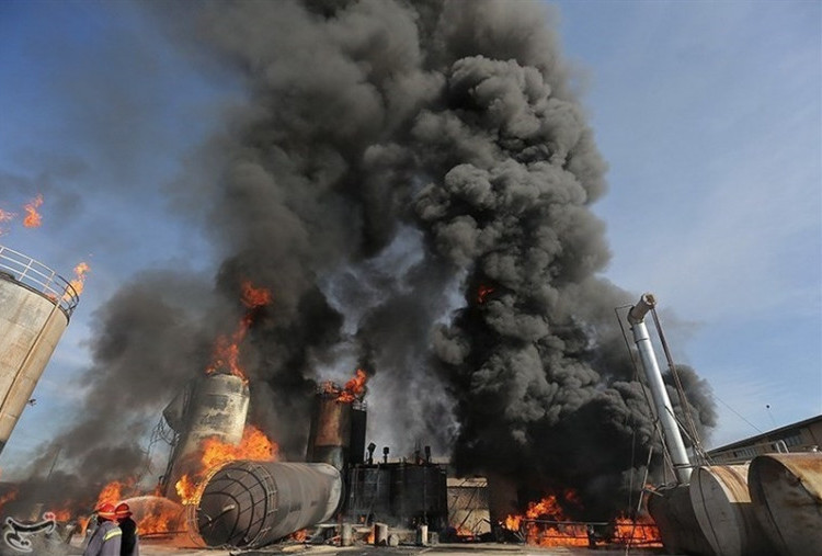 Dua Pabrik Baja Terbesar Iran Dibom Israel, IRGC Peringatkan Serangan Balasan