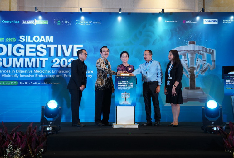 Mengenal Teknologi Endoskopi dan Bedah Robotik di Siloam Digestive Summit 2025, Harapan Baru untuk Penyakit Pencernaan