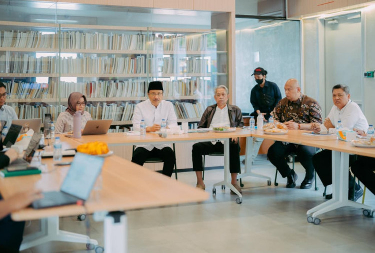Mensos Gus Ipul Ultimatum Lembaga Sosial: Jangan Cari Untung di Atas Penderitaan