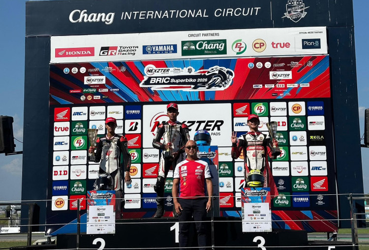 Bikin Bangga, Pembalap Muda Indonesia Raih Podium Tertinggi di Thailand