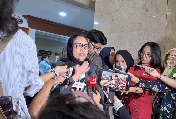 Dipelototi Agustina Arumsari, Nanik S Deyang: Saya Tidak Akan Ambil Keputusan Jika Bu Sari Tidak Setuju