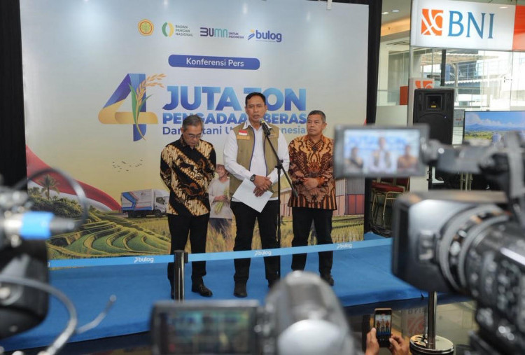 BULOG Pecahkan Rekor Pengadaan Beras 2026, Tembus 4,11 Juta Ton dan Lampaui Target Pemerintah