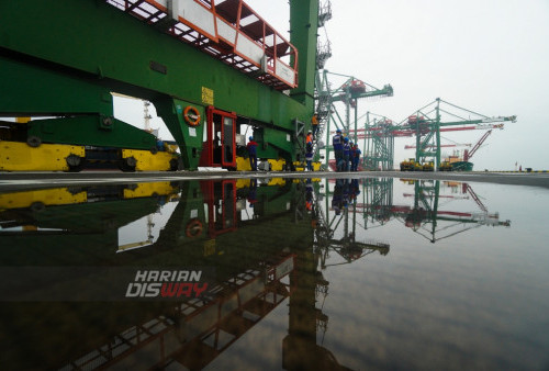 FOTO: Satu Tahun Merger, Terminal Teluk Lamong Kembangkan Layanan 