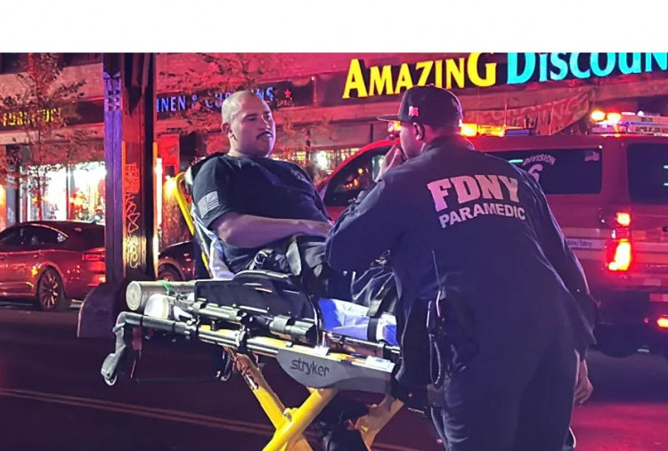 Bom Mobil Meledak di Bronx, 7 Petugas Damkar FDNY Terluka