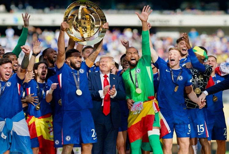 Donald Trump TOLAK Permintaan FIFA, Tetap Ikut Chelsea Merayakan Gelar Piala Dunia Antarklub 2025