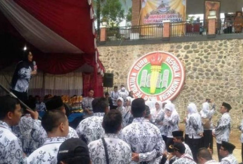 PGRI: Indonesia Kekurangan 947.945 Guru ASN, Seleksi PPPK Jangan Diulur!