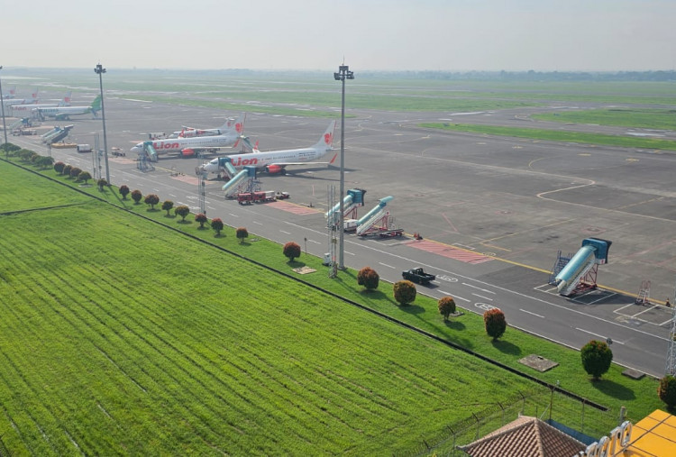 Meski Kena Puting Beliung, Kemenhub Jami Bandara Juanda Tetap Aman