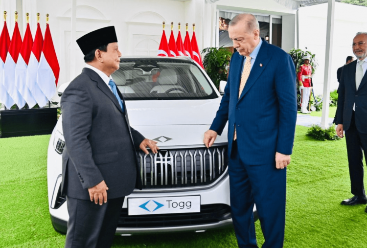 Eratkan Persahabatan, Turkiye Beri Hadiah Mobil Listrik Togg T10X ke Indonesia