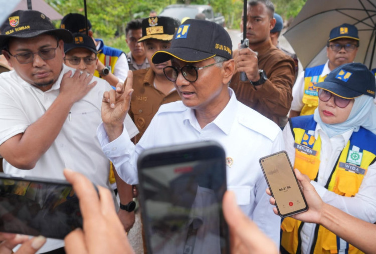 Menteri PU Tinjau Malalak–Sicincin dan Lembah Anai, Pemerintah Pusat Tanggung Penuh Pemulihan