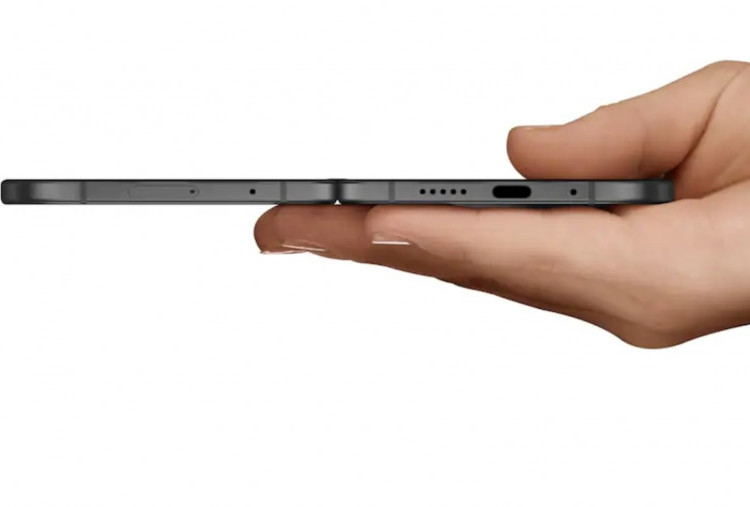 Apple Mulai Garap iPhone Lipat, Siap Masuki Tahap Produksi pada 2026