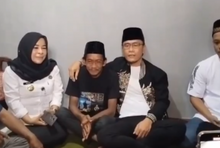 Kena Tegur Mayor Teddy, Gus Miftah Minta Maaf ke Pedagang Es Teh