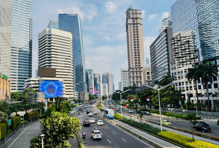 Jumlah Penduduk Jakarta 2026 Turun, Ini Data Terbaru Dukcapil DKI
