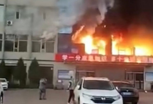 13 Siswa Tewas dalam Peristiwa Kebakaran Sekolah Asrama di Tiongkok Tengah