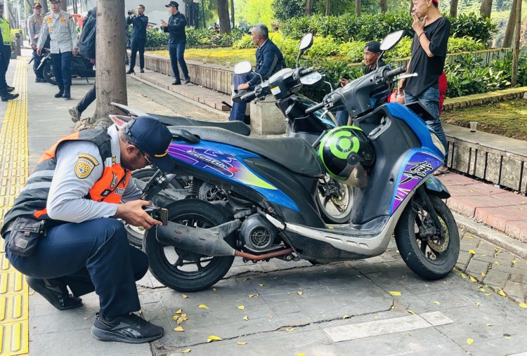 Dishub DKI Gelar Operasi Besar-besaran Parkir Liar, 15 Lokasi Jadi Sasaran