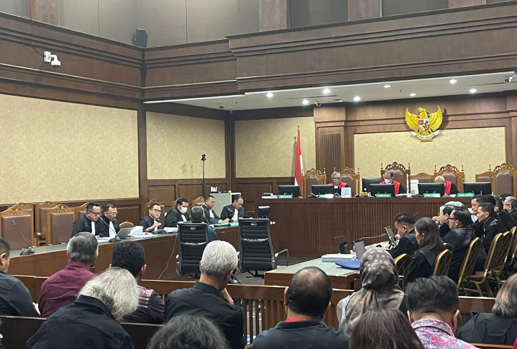 Sidang Hasto: Pengacara Protes Kesaksian Saksi KPK Tak Berdasarkan Fakta Langsung