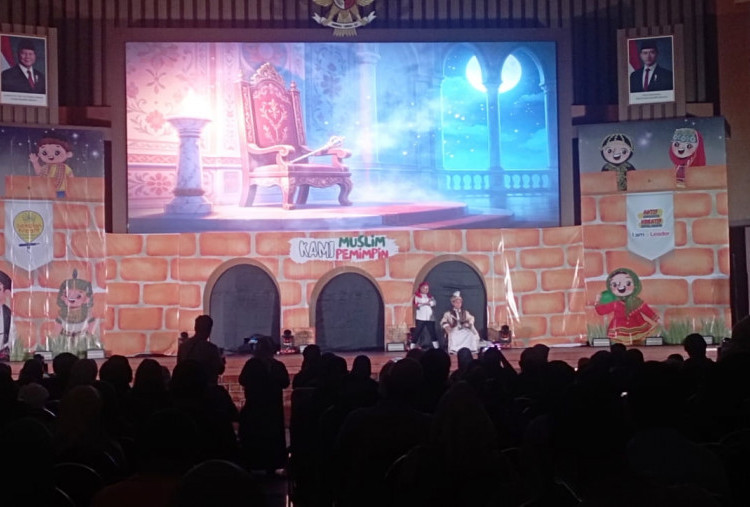 Tampilkan Drama Musikal Sejarah Islam, Family Festival SD Muhammadiyah 16 Surabaya Bangun Rasa Percaya Diri 
