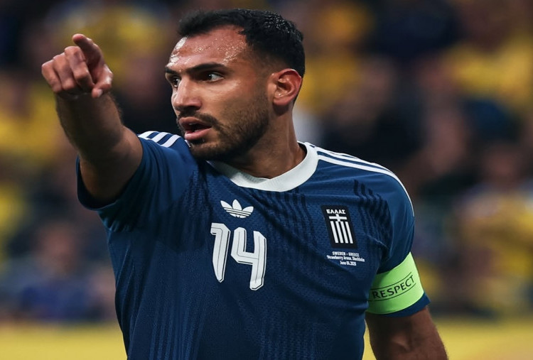 Barcelona Bidik Vangelis Pavlidis, Striker Benfica Masuk Daftar Buruan Hansi Flick