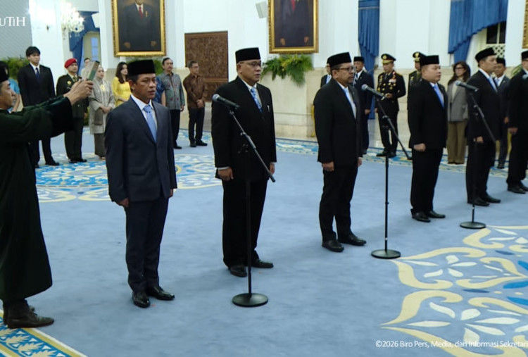 Pernah Viral Foto dengan Pembalak Liar dan Dicopot dari Menteri P2MI, Abdul Kadir Karding Comeback ke Kabinet