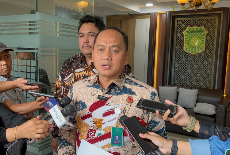 Jadi Tersangka KPK Kasus Pemerasan, Kejagung Gercep Copot Kajari hingga Kasintel HSU dari Jabatan