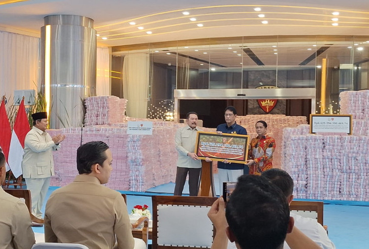 Prabowo Saksikan Langsung Rp6,6 Triliun Uang Negara Diselamatkan, Perkara Korupsi Sawit dan CPO