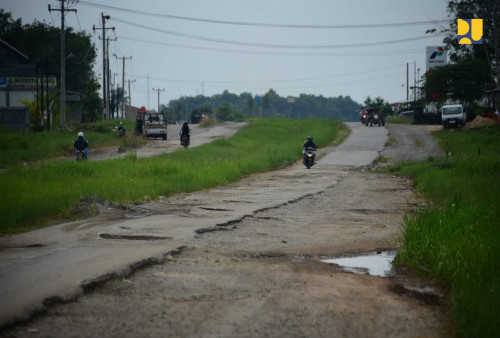 Perbaikan Jalan Lampung Dinanti, Sudah Rusak Bertahun-Tahun 