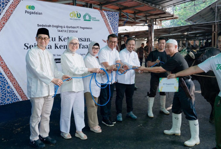 Rohis Pegadaian Tebar 4.500 Paket Daging Kurban