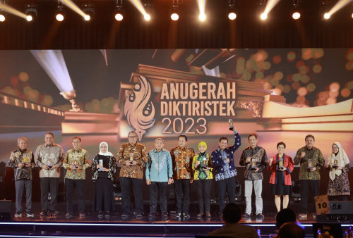 WOW! Unair Borong 10 Penghargaan Anugerah Diktiristek 2023