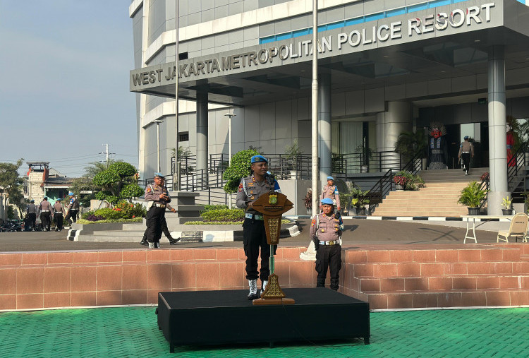 Provost Polda Metro Lakukan Tes Urine Personel Polres dan Polsek Jajaran, Ini Hasilnya 