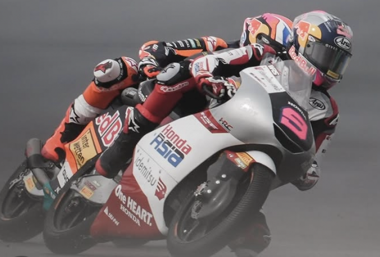 Veda Ega Pratama 6 Besar! Klasemen Moto3 2026 Berubah, Hakim Danish Terpental