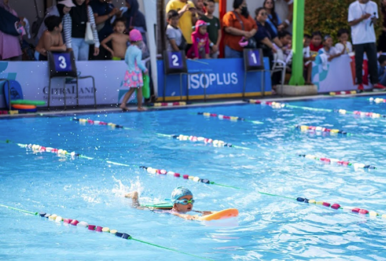 Peringati HUT RI ke-80 CitraLand Gelar Fun With Swimming V, Magnet Atlet Renang Cilik Jawa Timur