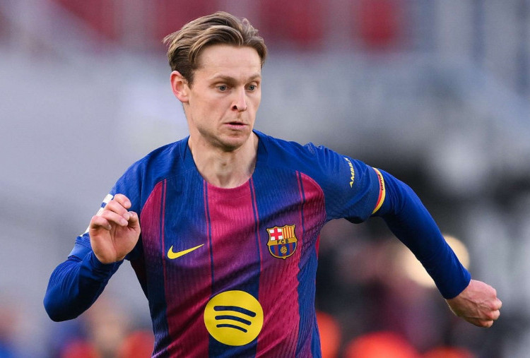 Barcelona Enam Pekan Tanpa De Jong, Flick Dipaksa Ubah Skema Lini Tengah