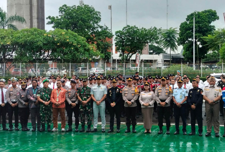 Perkuat Pengamanan Nataru 2025/2026, Polresta Bandara Soekarno-Hatta Gelar Apel Pasukan   