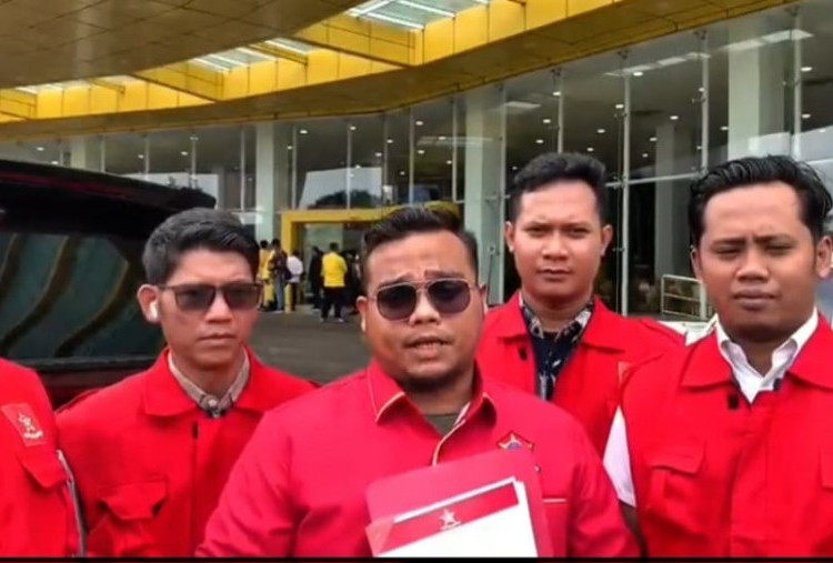 SOKSI Kubu Ali Wongso Meradang Tak Diikutsertakan dalam Rapimnas Golkar!