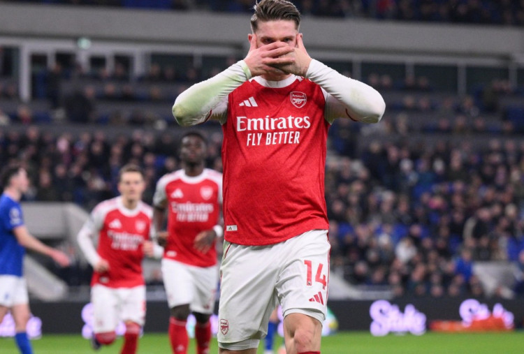 Everton vs Arsenal 0-1, Penalti Gyokeres Antar The Gunners Menjauh dari Man City